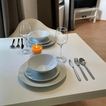 Lägenhet Design Apt. Messe•hbf•uniklinik Perfekt Fur 4 *
